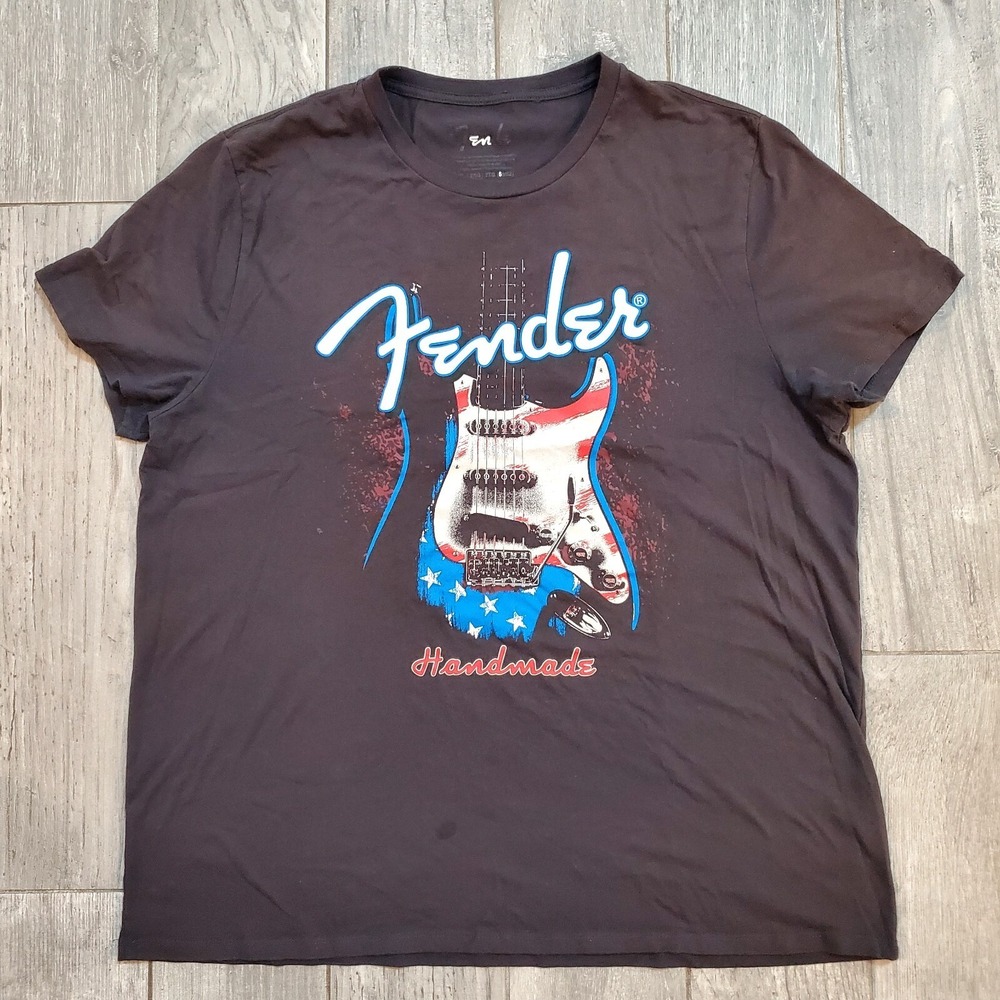 Fender Guitars Shirt Mens 2XL 50/52 Short Sleeve Crew Neck Cotton Blend